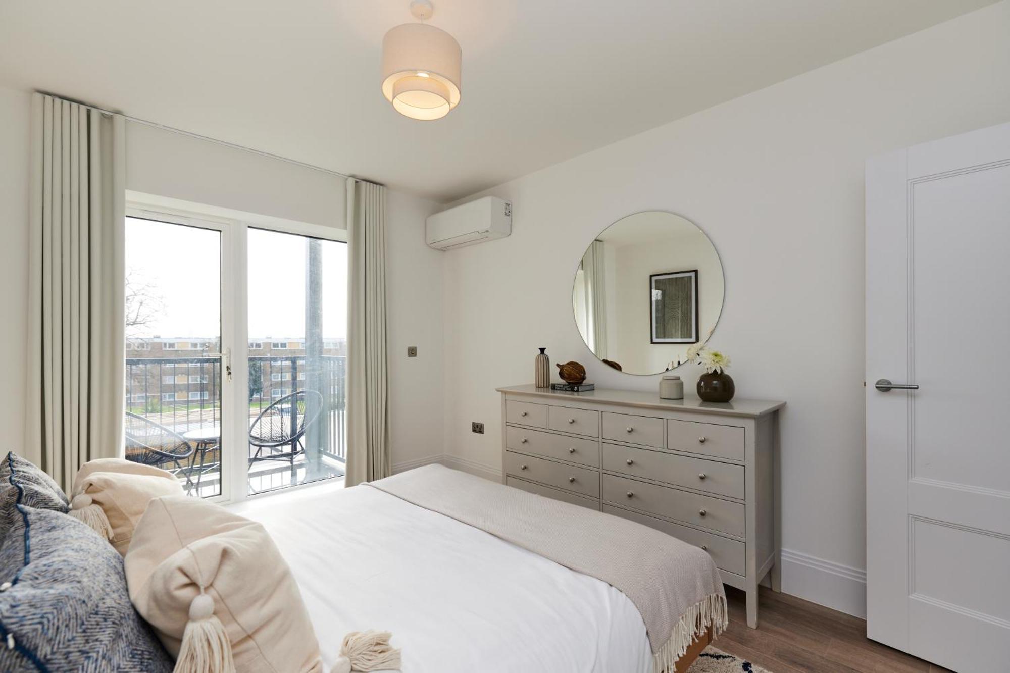 ロンドンThe Wembley Park Wonder - Charming 2Bdr Flat With Balconyアパートメント エクステリア 写真