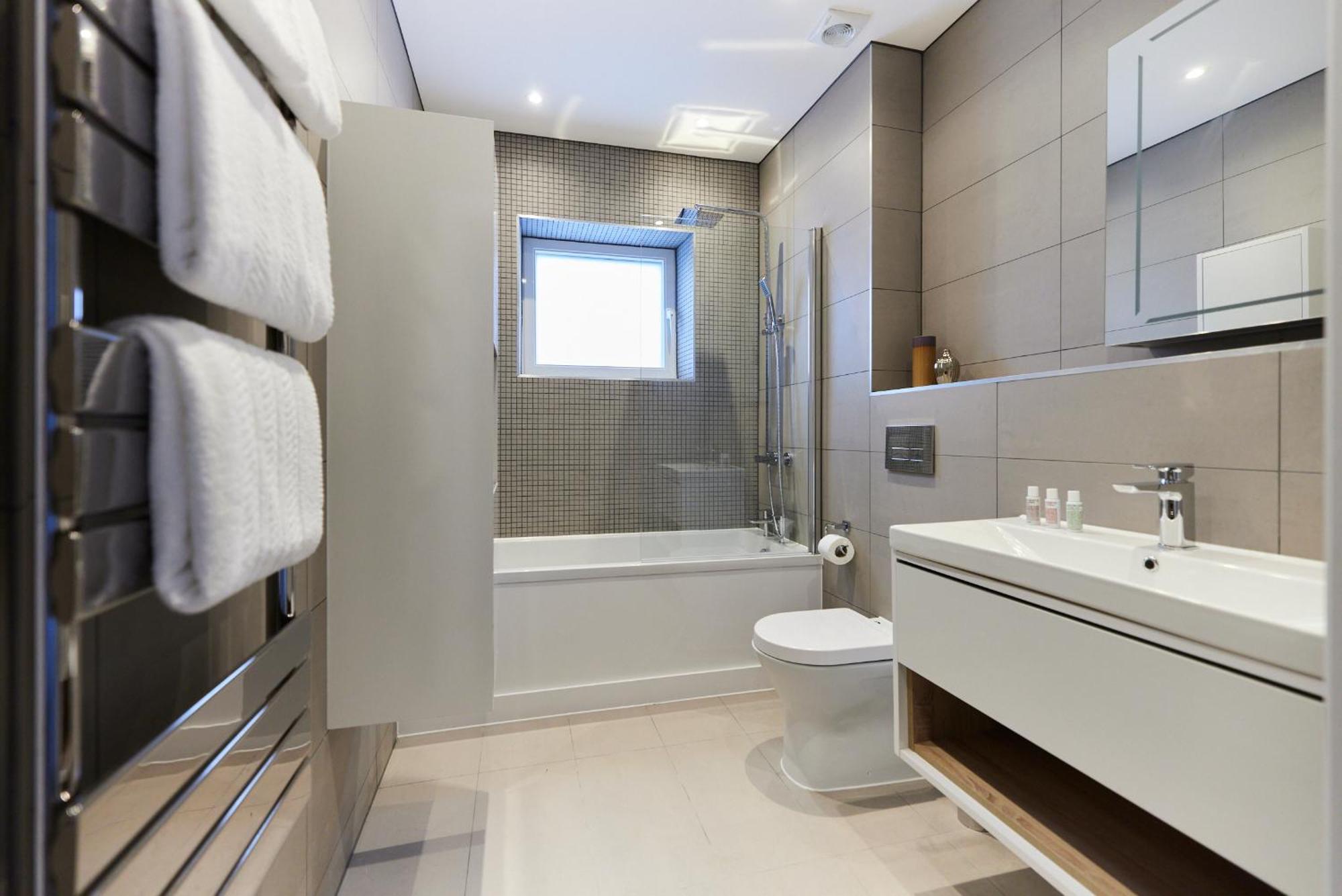 ロンドンThe Wembley Park Wonder - Charming 2Bdr Flat With Balconyアパートメント エクステリア 写真